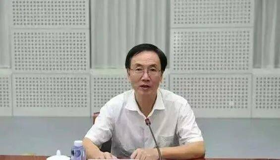 中共中央批准，开除他们党籍！合肥市委书记任上被查，两虎贪腐上亿元被判死缓